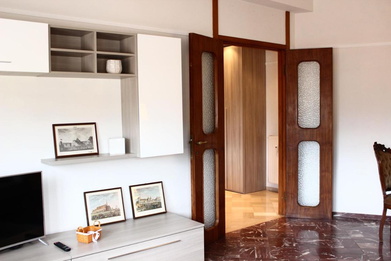 キアーヴァリLa Casa Della Cittadellaアパートメント エクステリア 写真