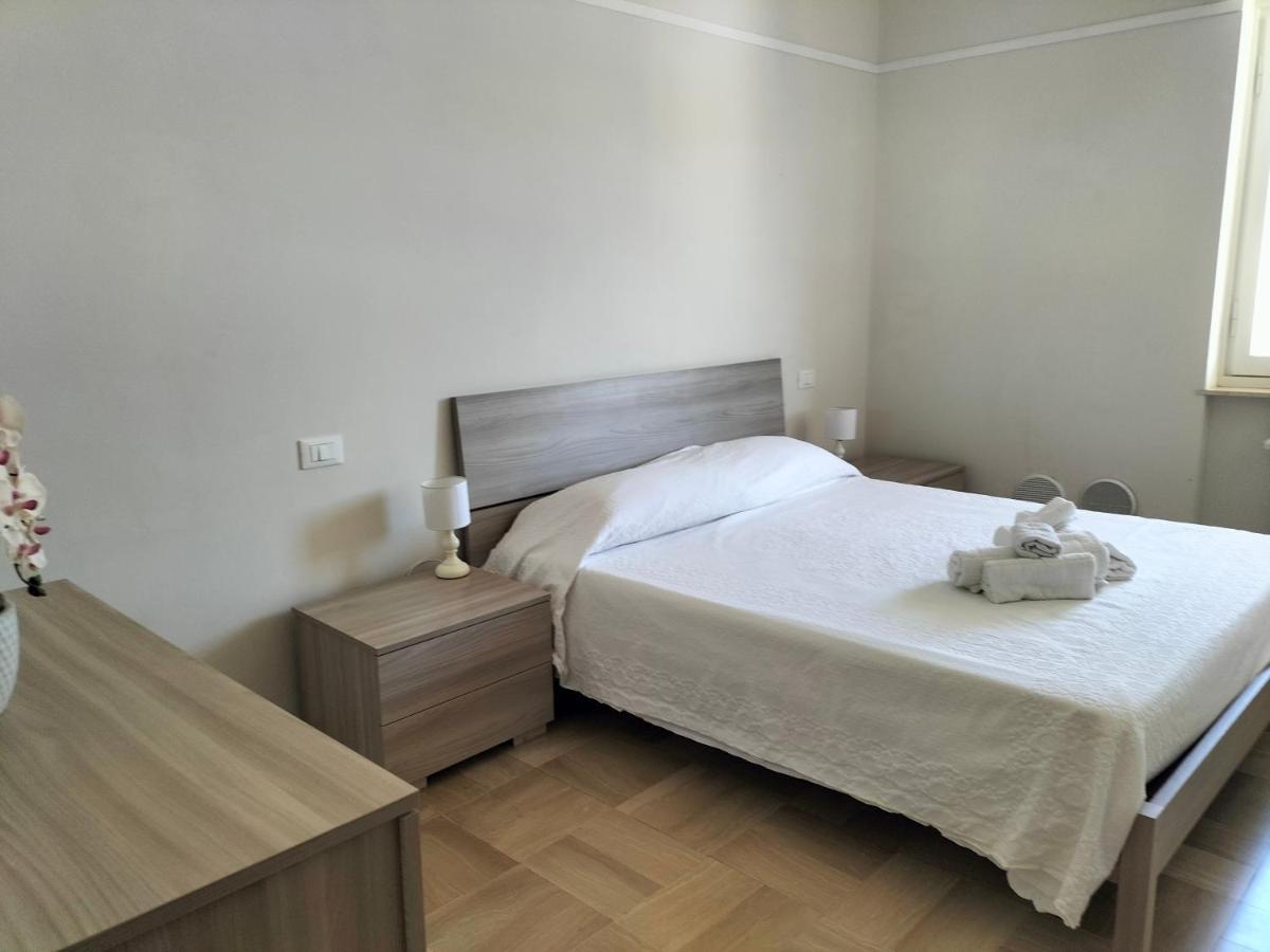 キアーヴァリLa Casa Della Cittadellaアパートメント エクステリア 写真